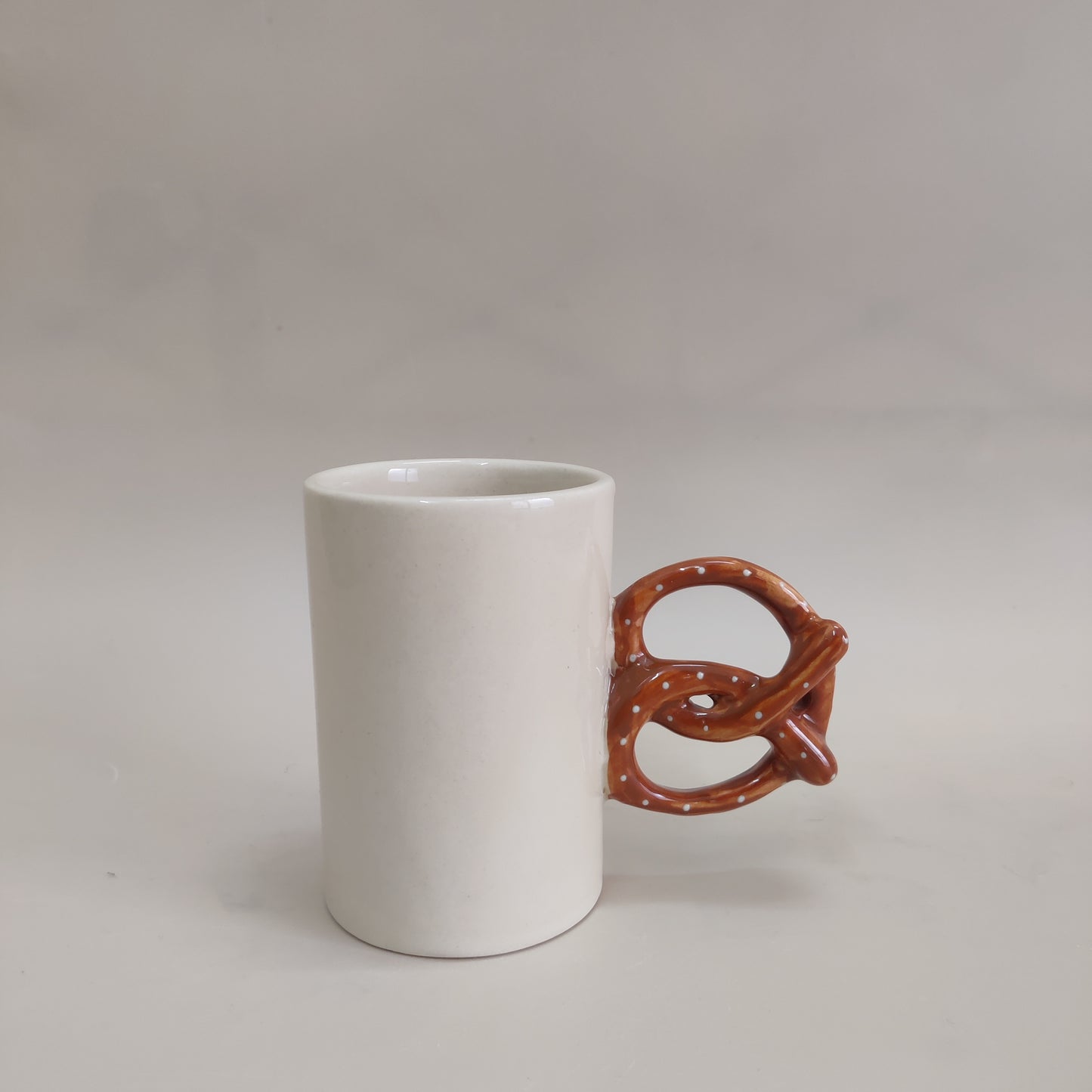 Pretzel Mug